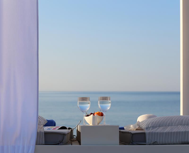 PRIVATER STRAND