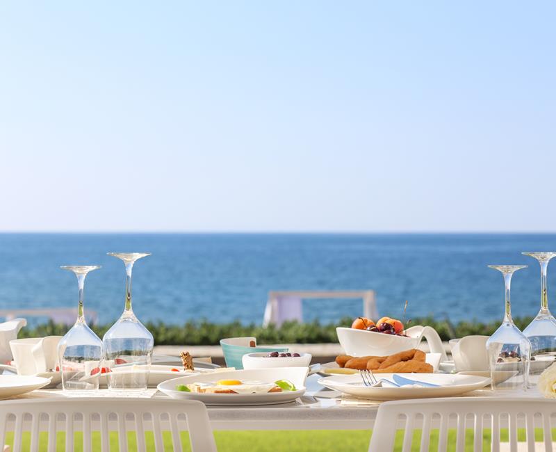 NOTRE PETIT DÉJEUNER PRIMÉ